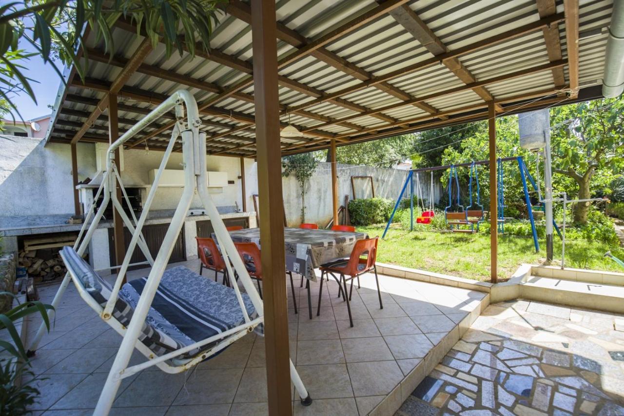 Apartment Vili Pinezići Екстериор снимка